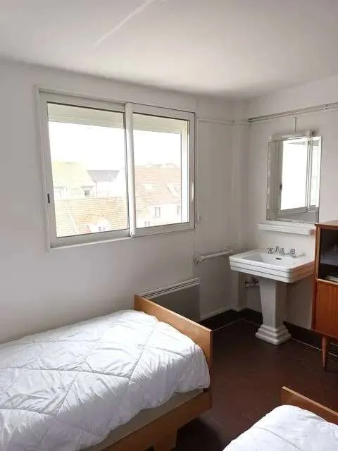 63e55706-0456-4727-a706-041a1864365d